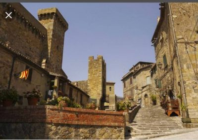 huisje castello 4 - Middeleeuws vakantiehuisje 2 pers Bolsena. Italië