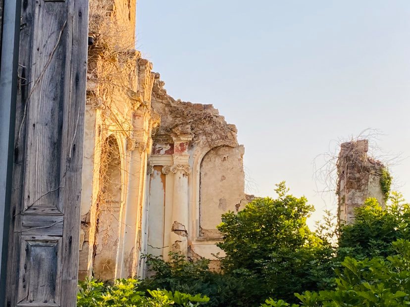 Celleno il borgo fantasma Follow the Red shoes